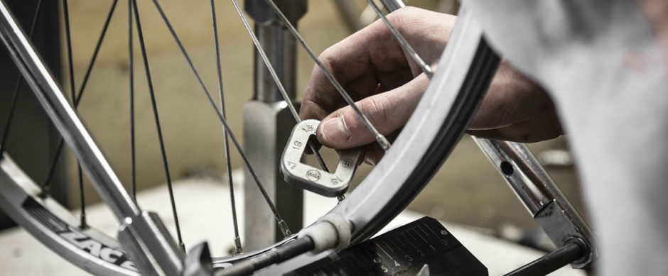 ATELIER DE RÉPARATION ET RECYCLAGE DE VÉLOS