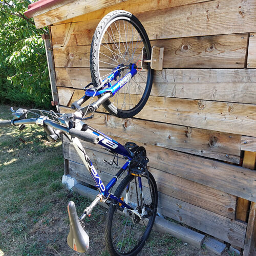 Crochet porte vélo pour fixation mural